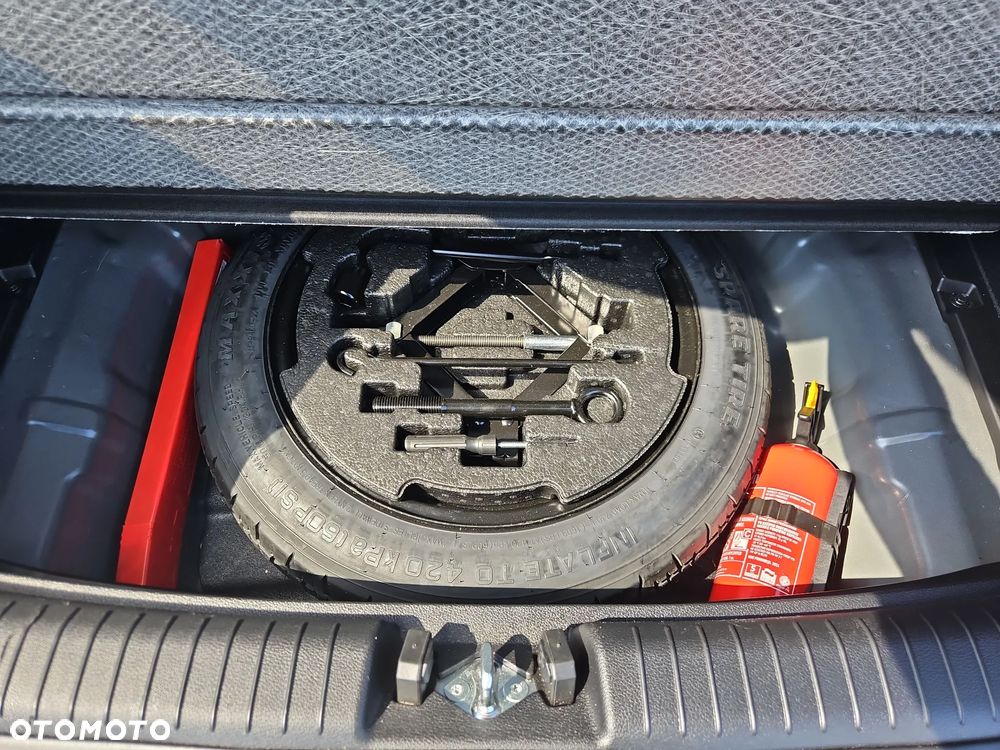 Kia Ceed 1.5 T-GDI Tribute DCT - 23