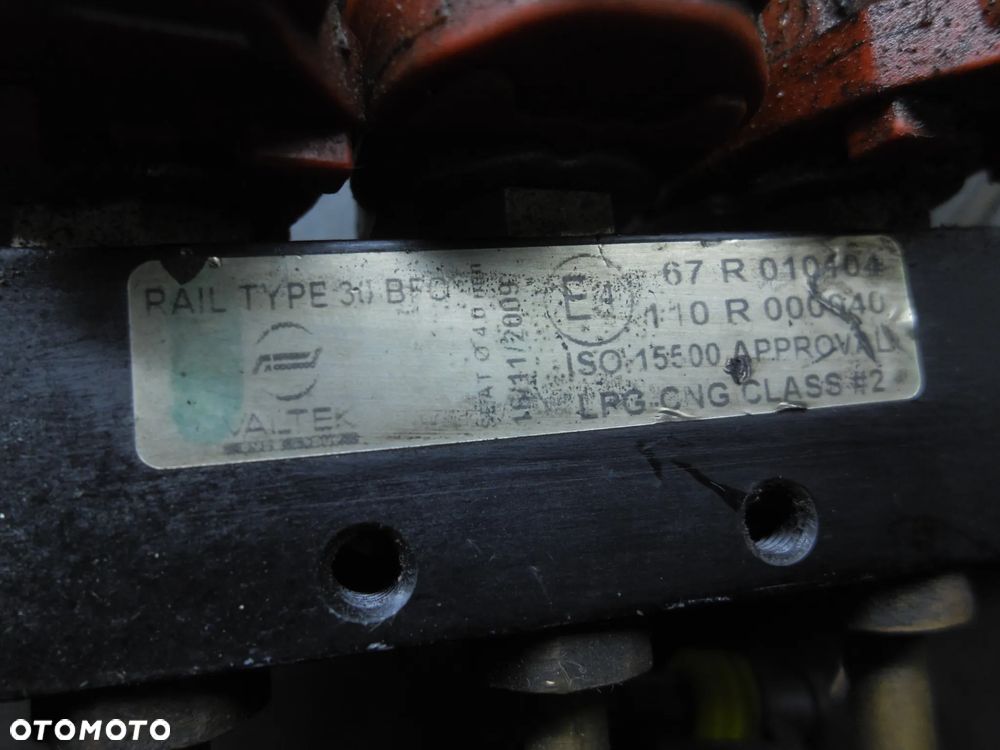 LISTWA WTRYSKOWA 3 CYL RAIL VALTEK - 2