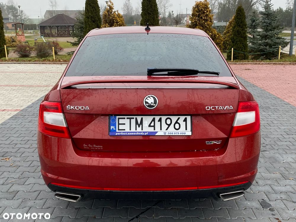 Skoda Octavia 2.0 TDI RS DSG - 13