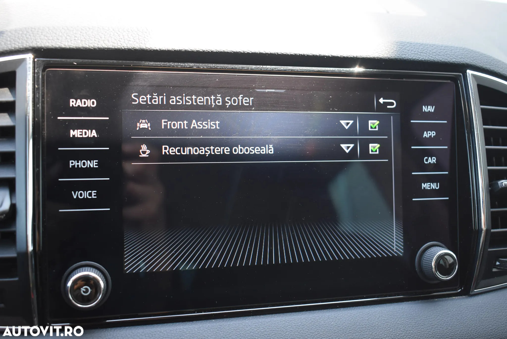 Skoda Karoq 1.5 TSI DSG Ambition - 18