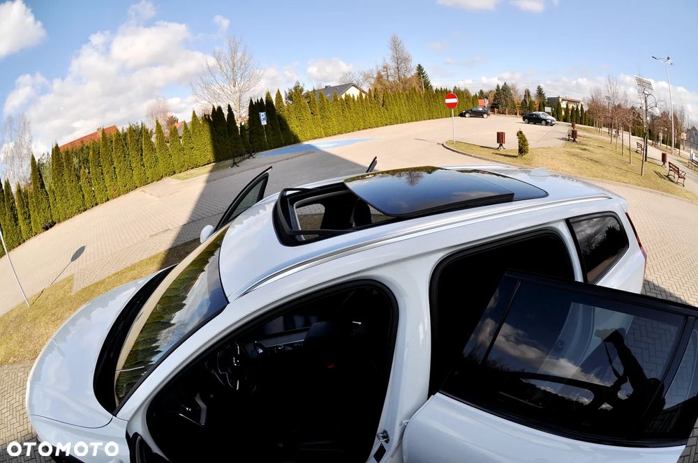 Volvo V60 Cross Country B4 D AWD Plus - 16