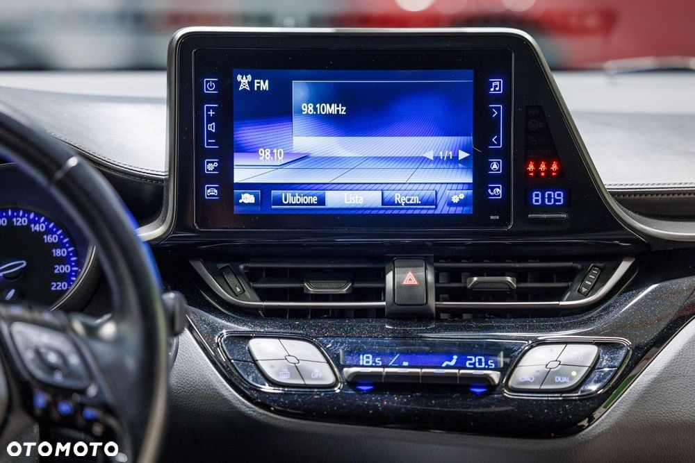 Toyota C-HR - 26