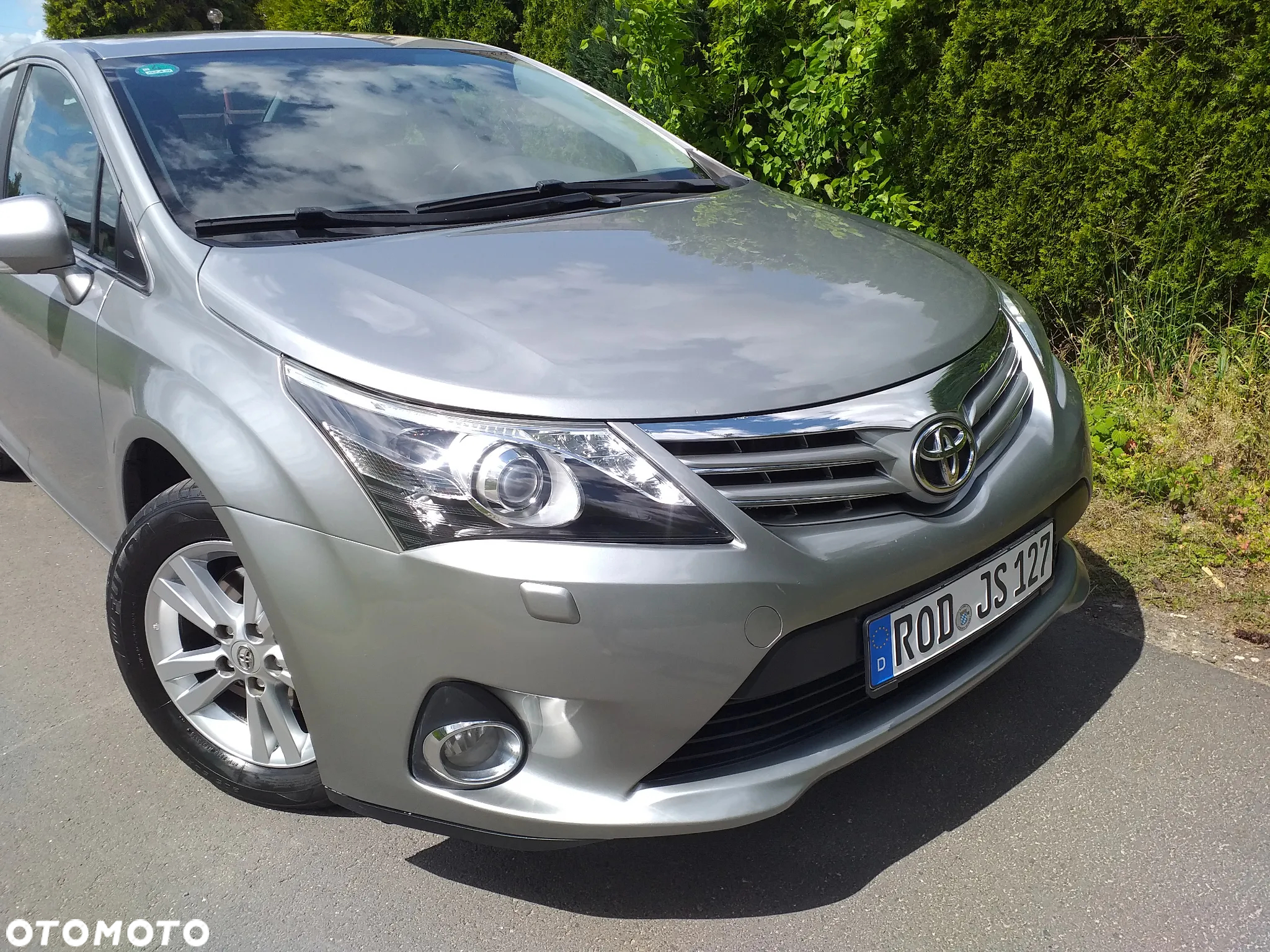Toyota Avensis 1.8 Executive - 10