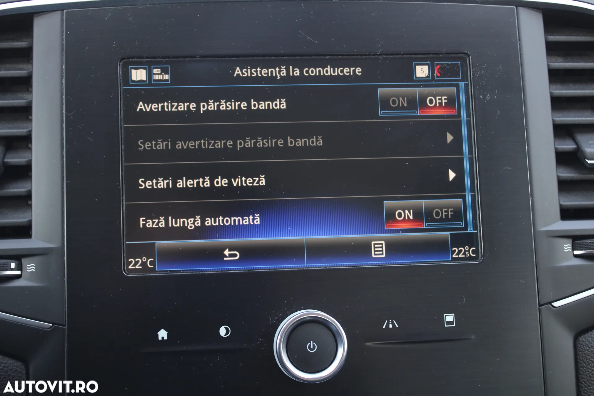 Renault Megane BLUE dCi Business - 12