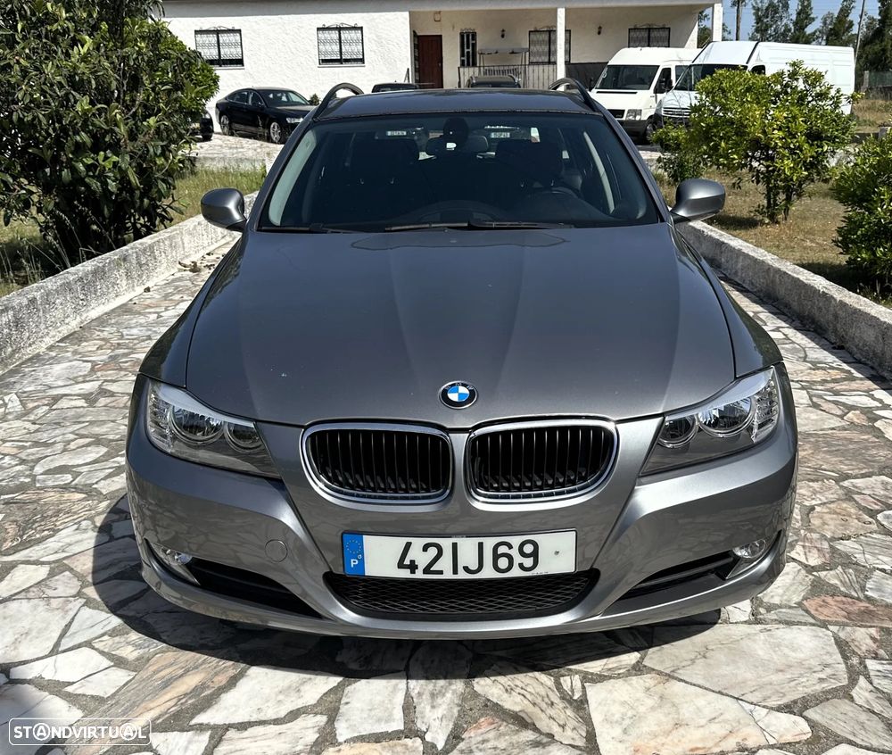 BMW 318 d Navigation - 3
