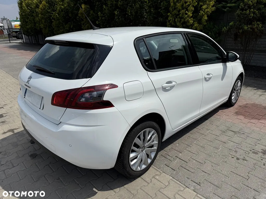 Peugeot 308 - 3