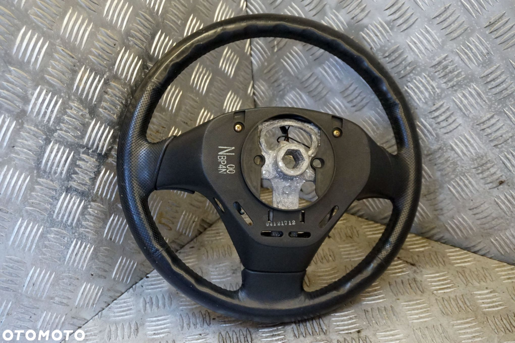 KIEROWNICA SKÓRZANA SKÓRA 5 CR19 I  MAZDA 2005-2008 - 2