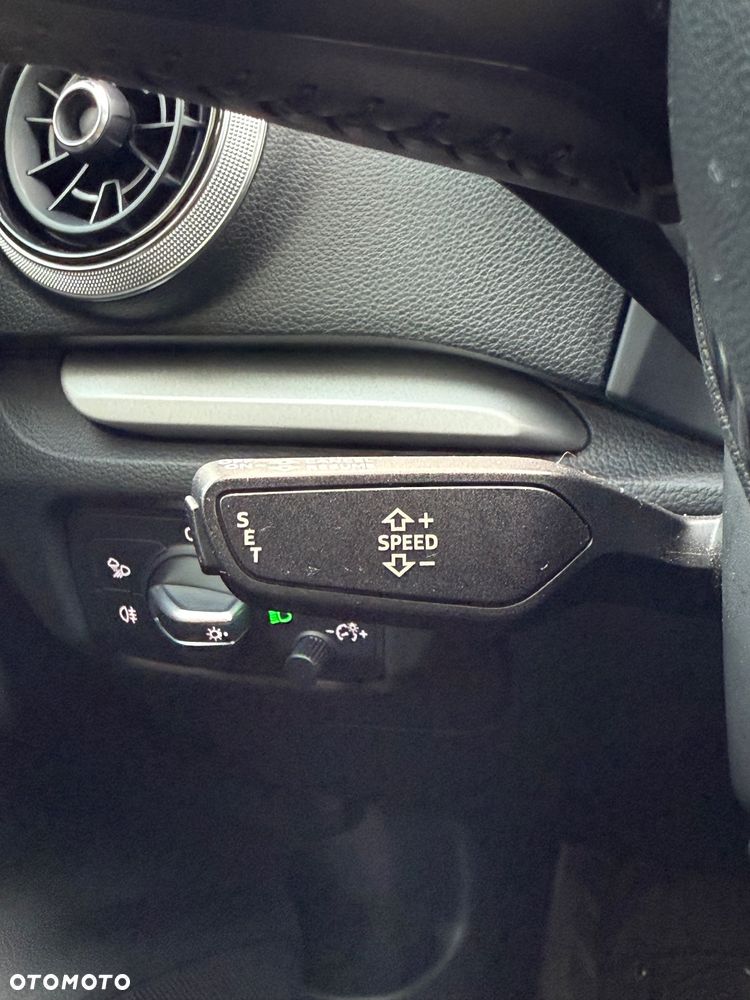 Audi A3 Sportback 1.6 TDI (clean diesel) S tronic Attraction - 15