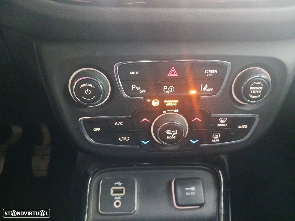 Jeep Compass 1.6 M-Jet Limited - 20