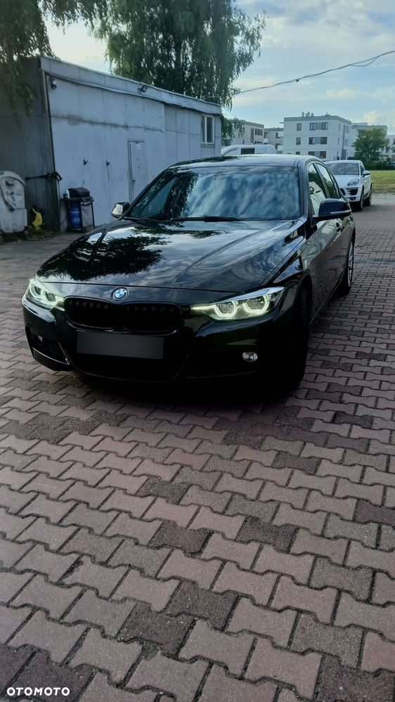 BMW Seria 3 320i xDrive Edition M Sport Shadow - 2