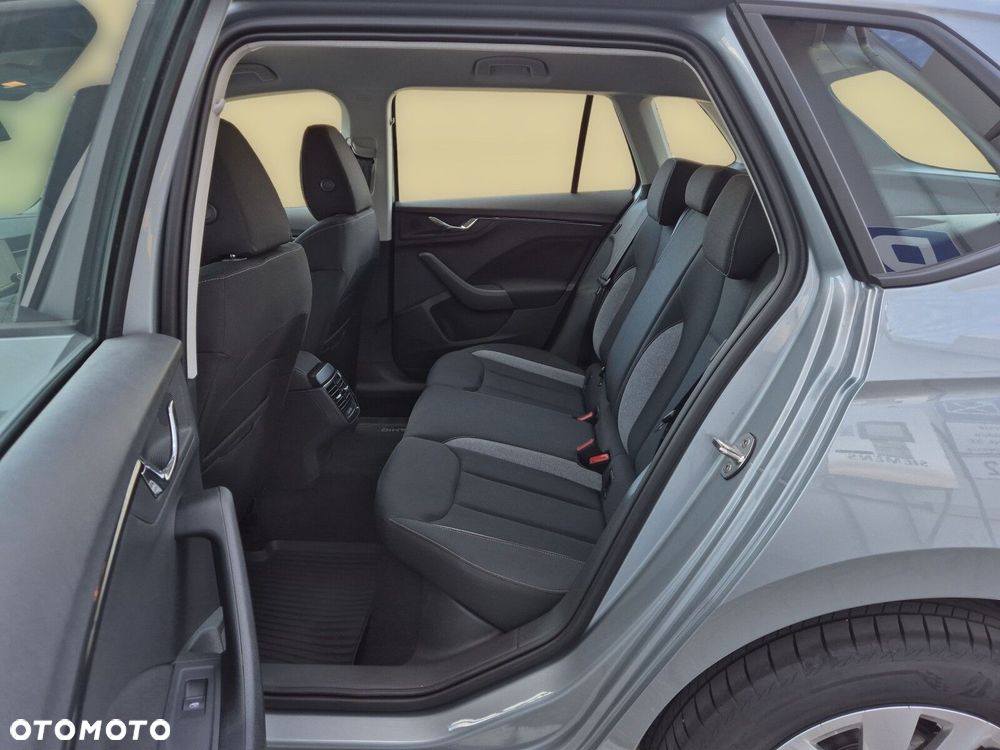 Skoda Kamiq 1.0 TSI Drive DSG - 19