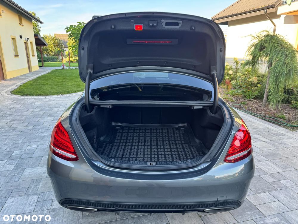 Mercedes-Benz Klasa C 200 4-Matic 7G-TRONIC - 14