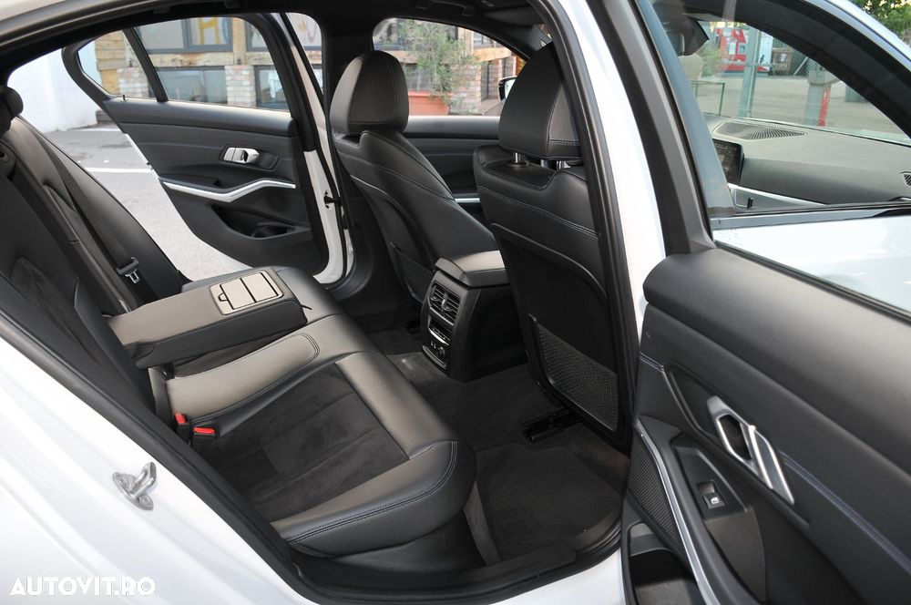 BMW Seria 3 320d xDrive Aut. M Sport - 16