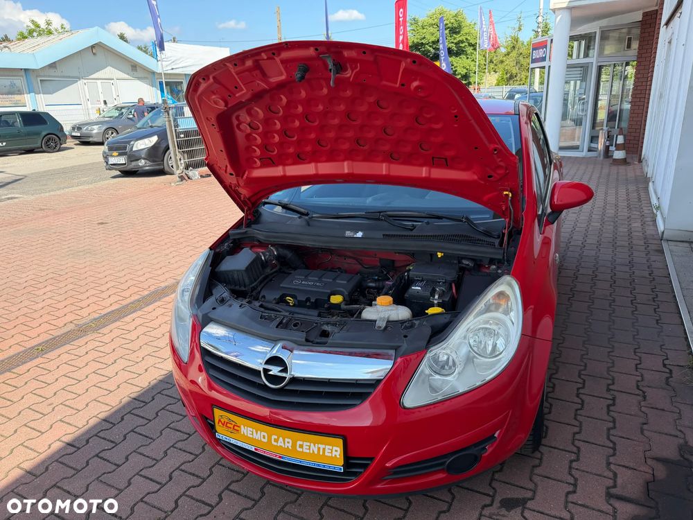 Opel Corsa 1.2 16V Essentia - 29