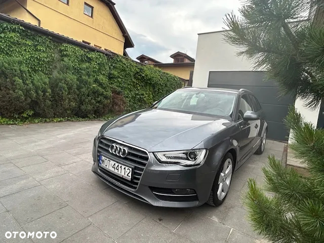 Audi A3 1.6 TDI Attraction - 6