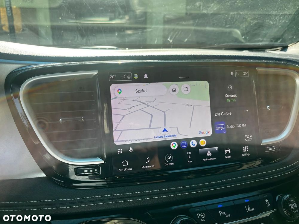 Chrysler Pacifica - 25
