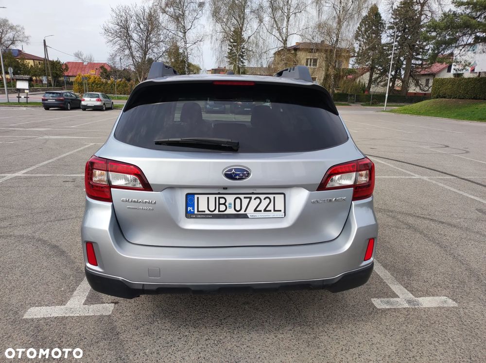 Subaru Outback 2.5i Exclusive - 4