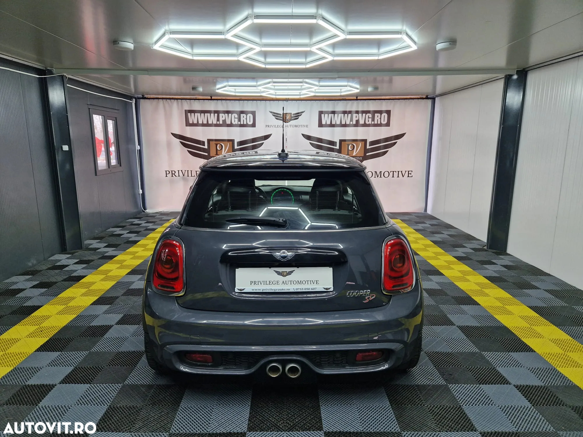 Mini Cooper SD AT Coupe - 5