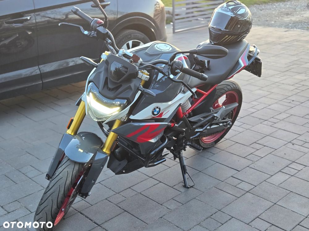 BMW G - 1