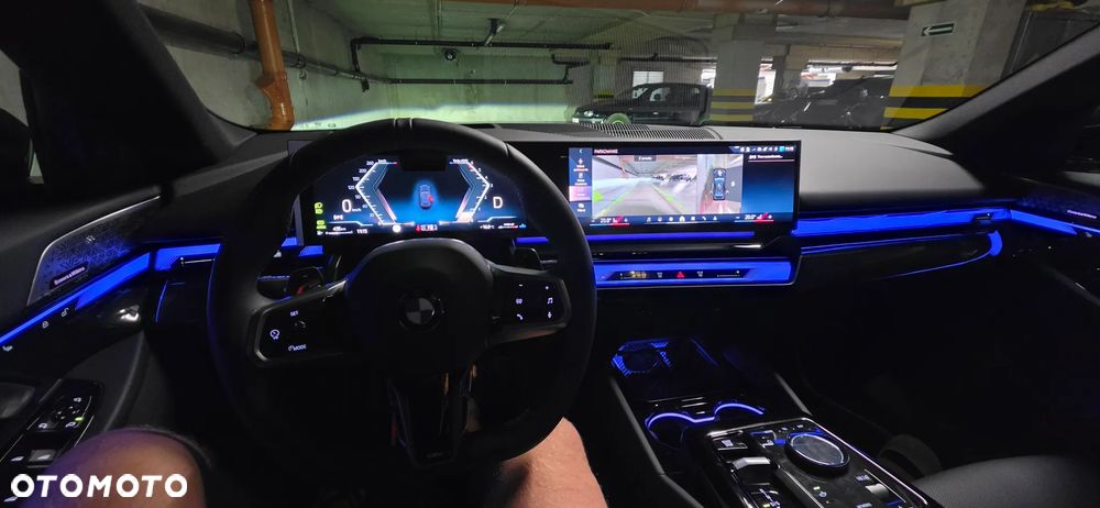 BMW Seria 5 540d xDrive mHEV M Sport - 18