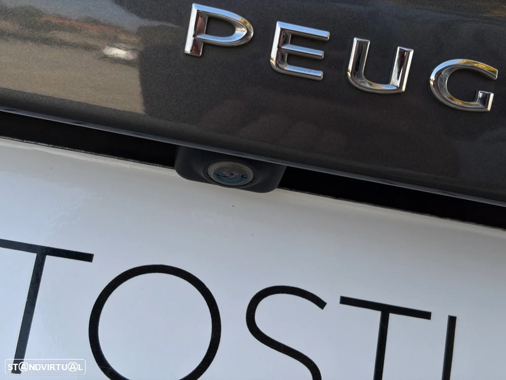 Peugeot 308 PureTech 130 GPF EAT8 Stop & Start Tech Edition - 23