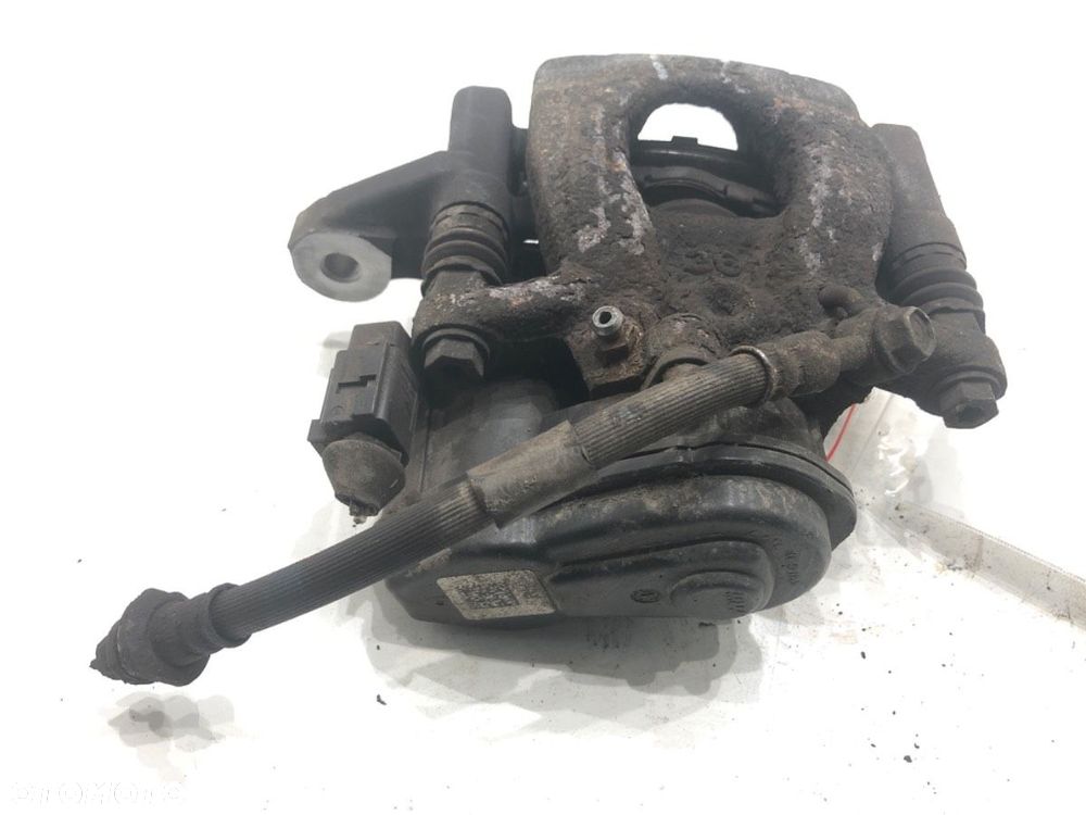 ZACISK PRAWY TYŁ  NISSAN QASHQAI II SUV (J11, J11_) 2013 - 2022 1.2 DIG-T 85 kW [115 KM] benzyna - 2