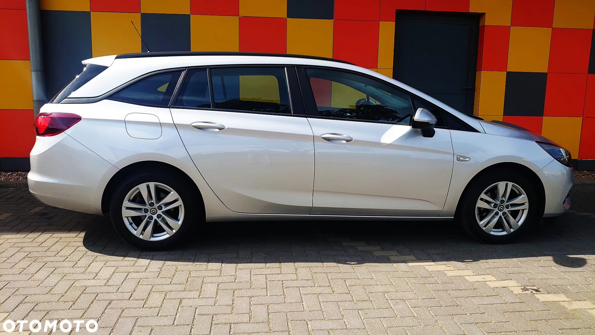 Opel Astra V 1.4 T Business Elegance S&S - 11