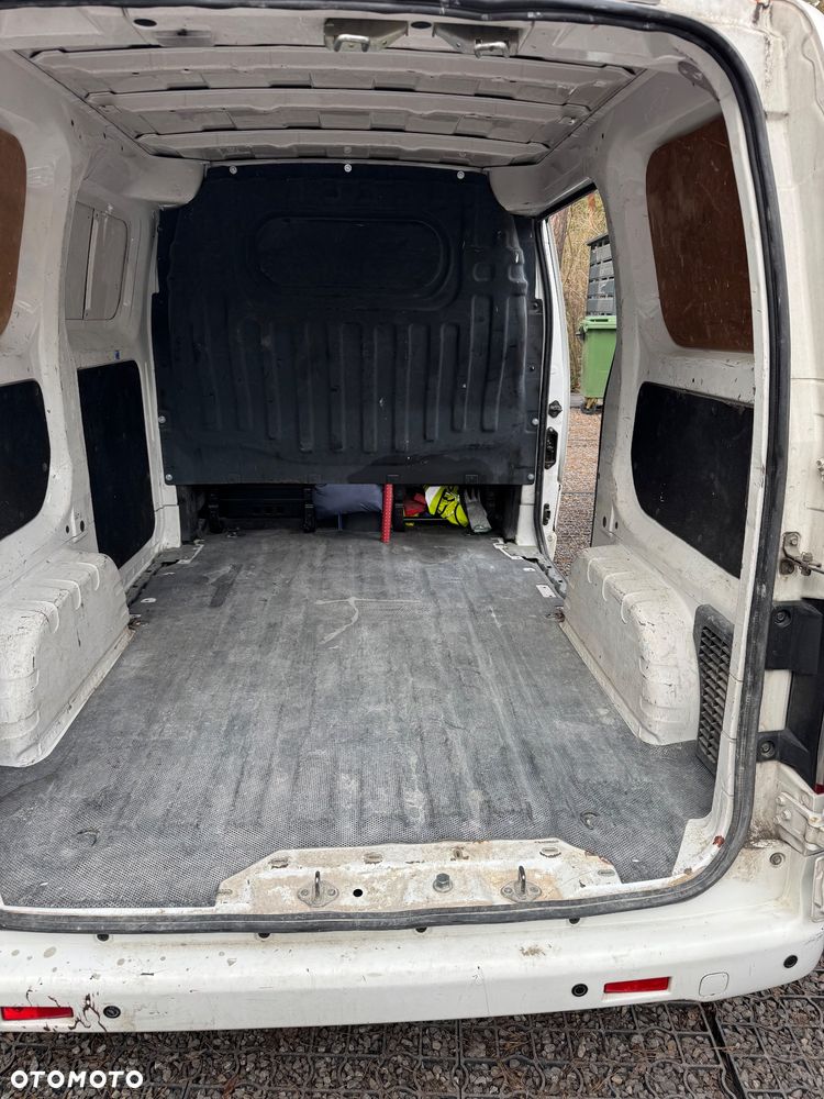 Nissan NV200 Combi Basic - 13