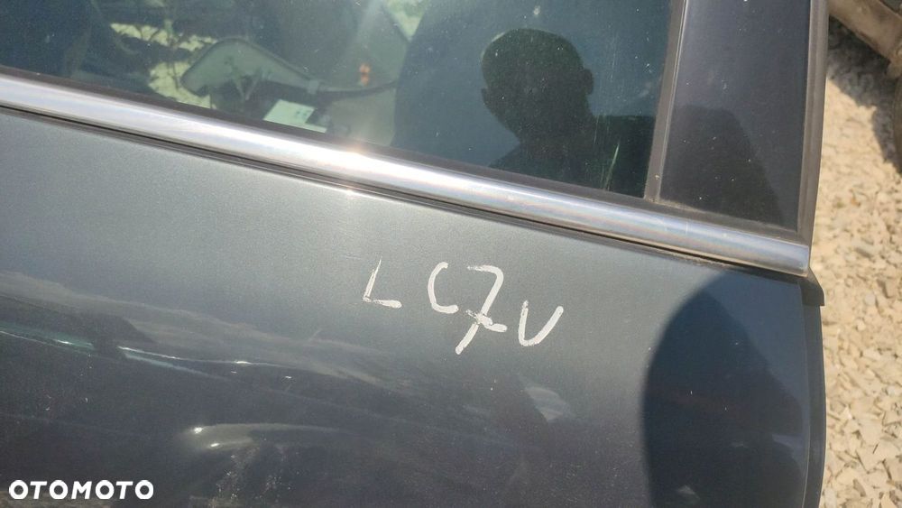 DRZWI PRAWY TYŁ VW PASSAT B5 FL KOMBI GOŁE LC7V - 5