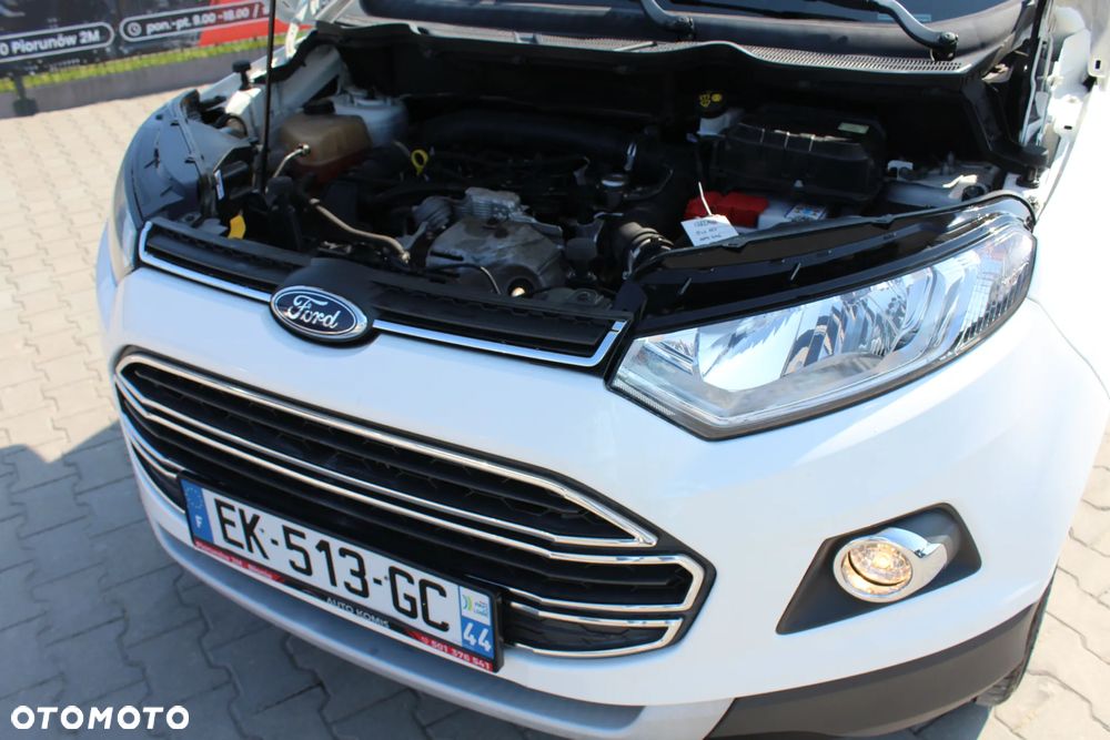 Ford EcoSport 1.0 EcoBoost TITANIUM - 32