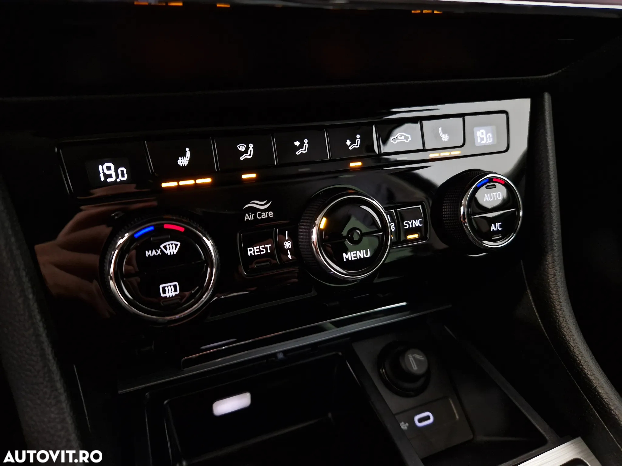 Skoda Superb - 23