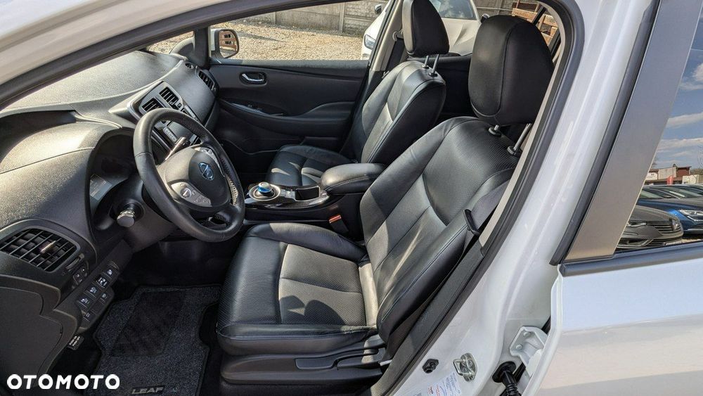 Nissan Leaf - 13