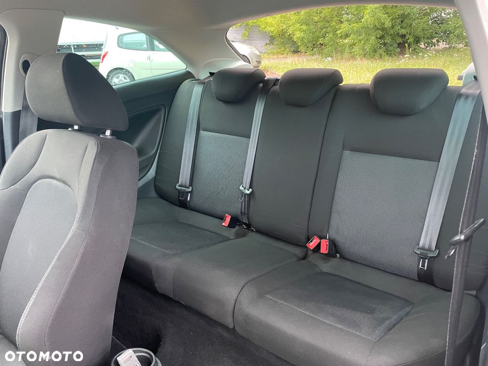 Seat Ibiza SC 1.6 16V Sport - 15