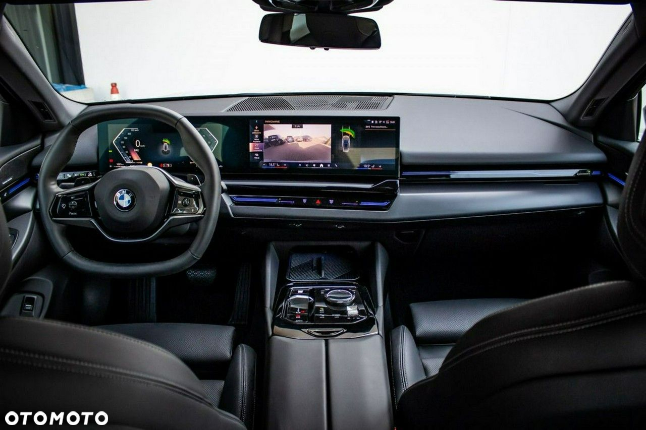 BMW Seria 5 - 12
