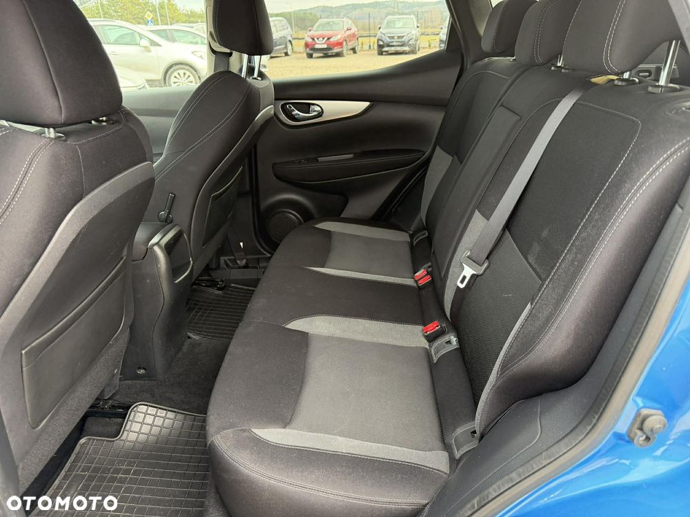 Nissan Qashqai 1.2 DIG-T N-Vision - 13