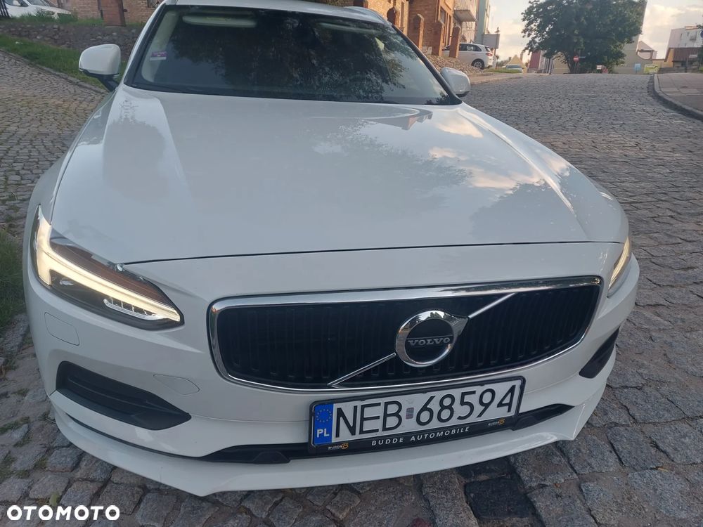 Volvo V90 D5 AWD Geartronic Momentum Pro - 4