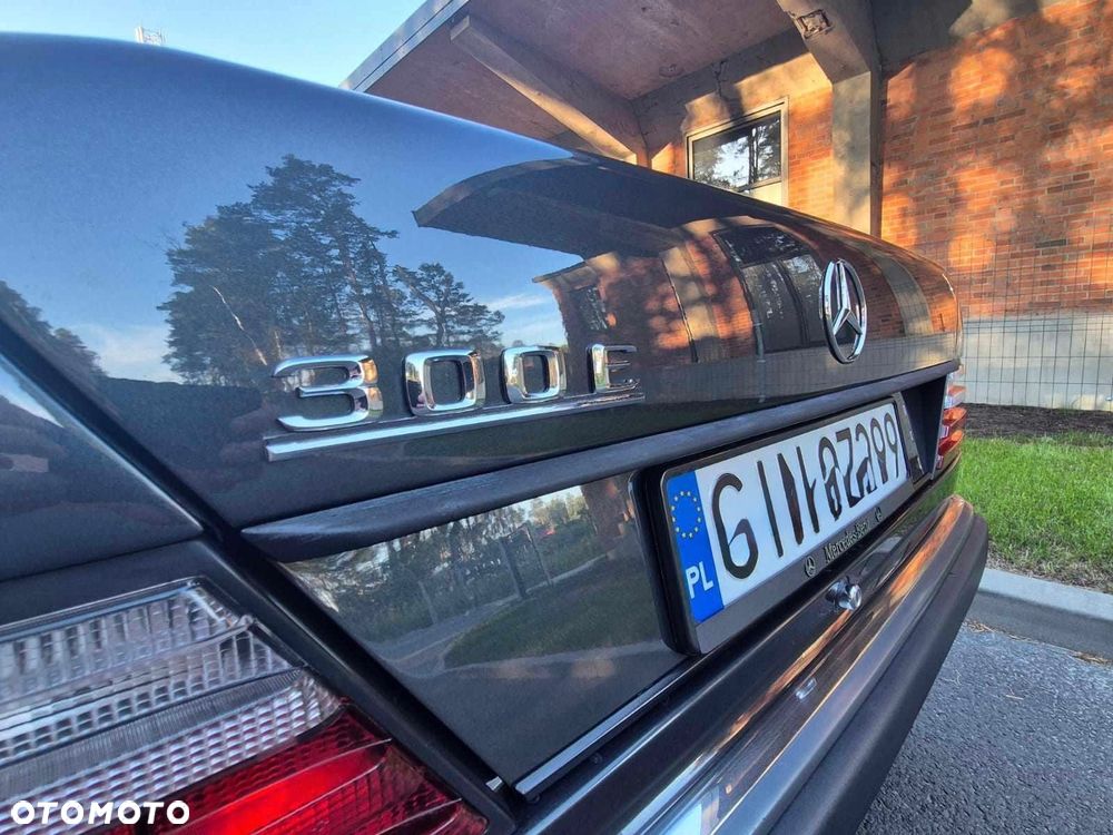Mercedes-Benz W124 (1984-1993) - 4