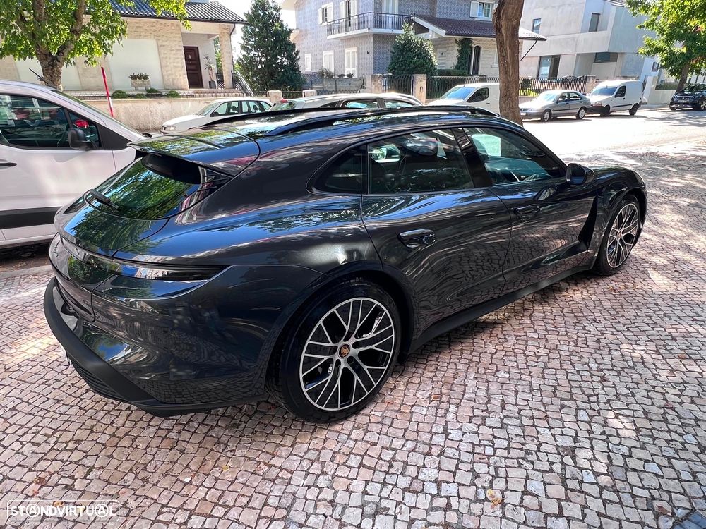 Porsche Taycan Sport Turismo Standard - 8