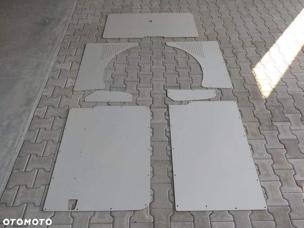 VW T5 TAPICERKA TAPICERKI BOCZKI TYŁ KRÓTKI NOWE - 3