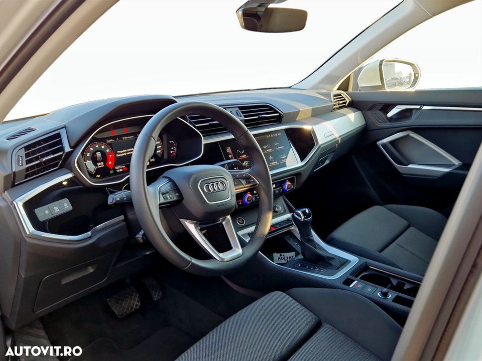 Audi Q3 35 TFSI S tronic - 17