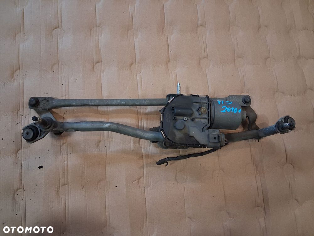 Mechanizm wycieraczek przod AUDI A3 8P LIFT  8P1955023L  OE