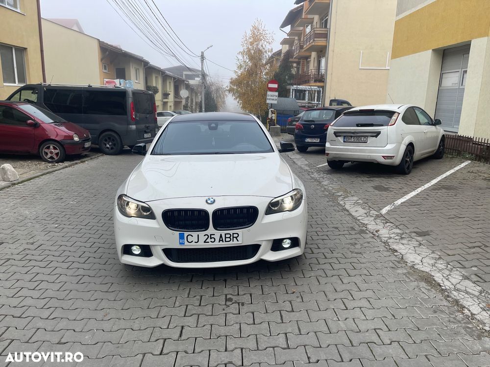 BMW Seria 5 520d xDrive - 8