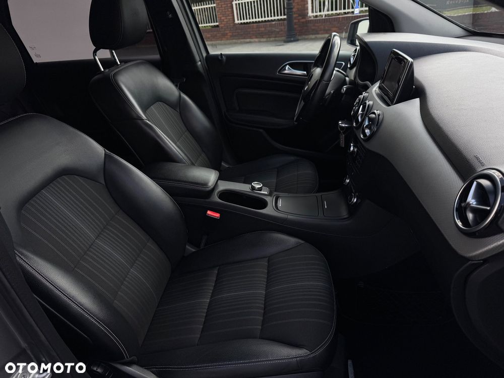 Mercedes-Benz Klasa B 200 CDI DPF Autotronic SPORT EDITION - 11