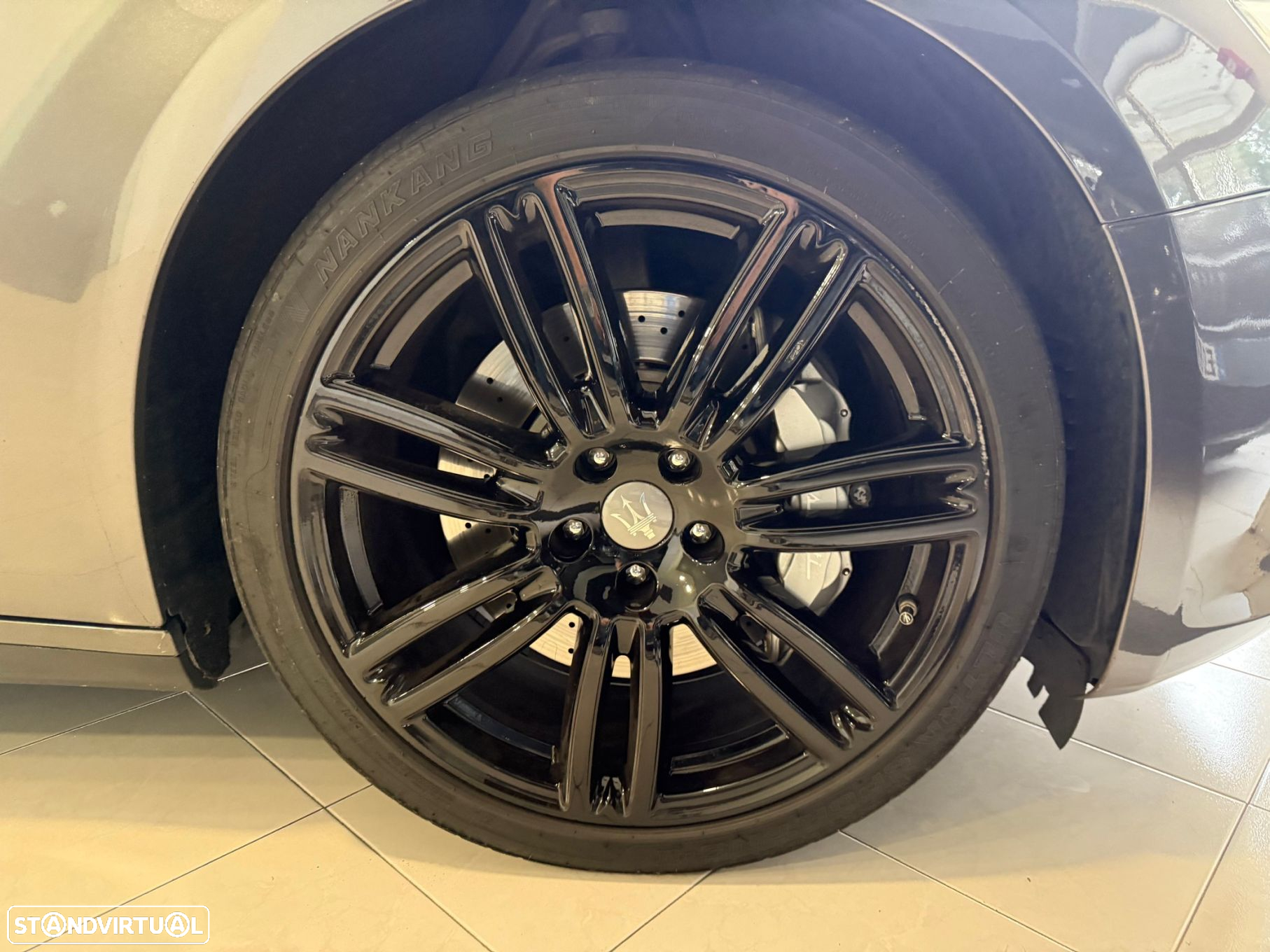 Maserati Ghibli Diesel GranSport - 24