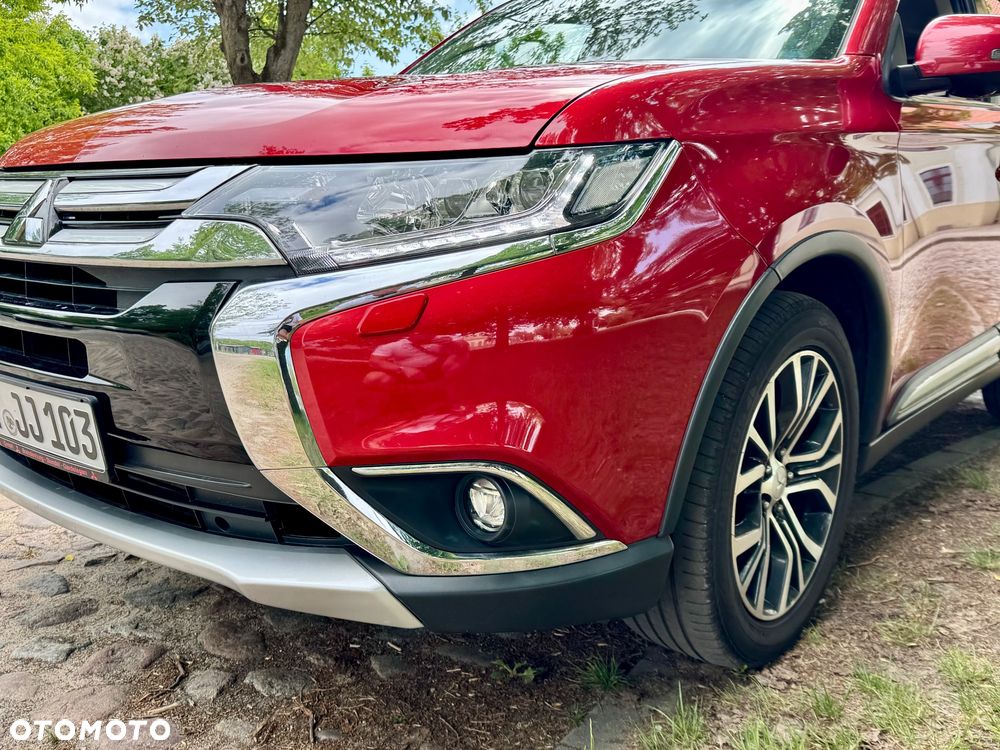 Mitsubishi Outlander - 18