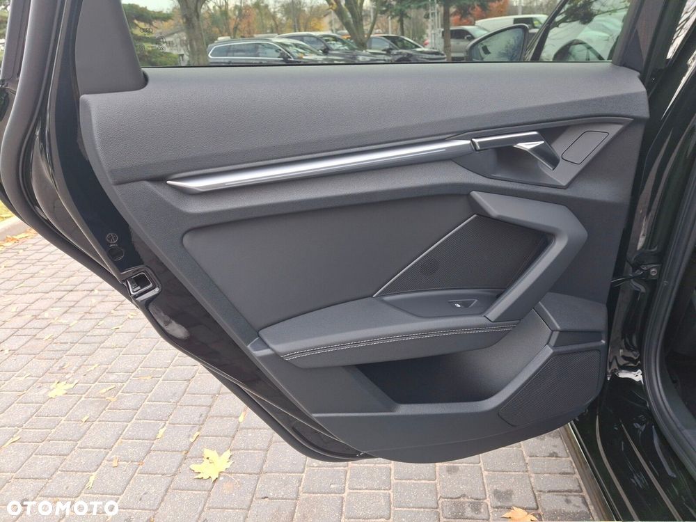 Audi A3 Sportback - 14