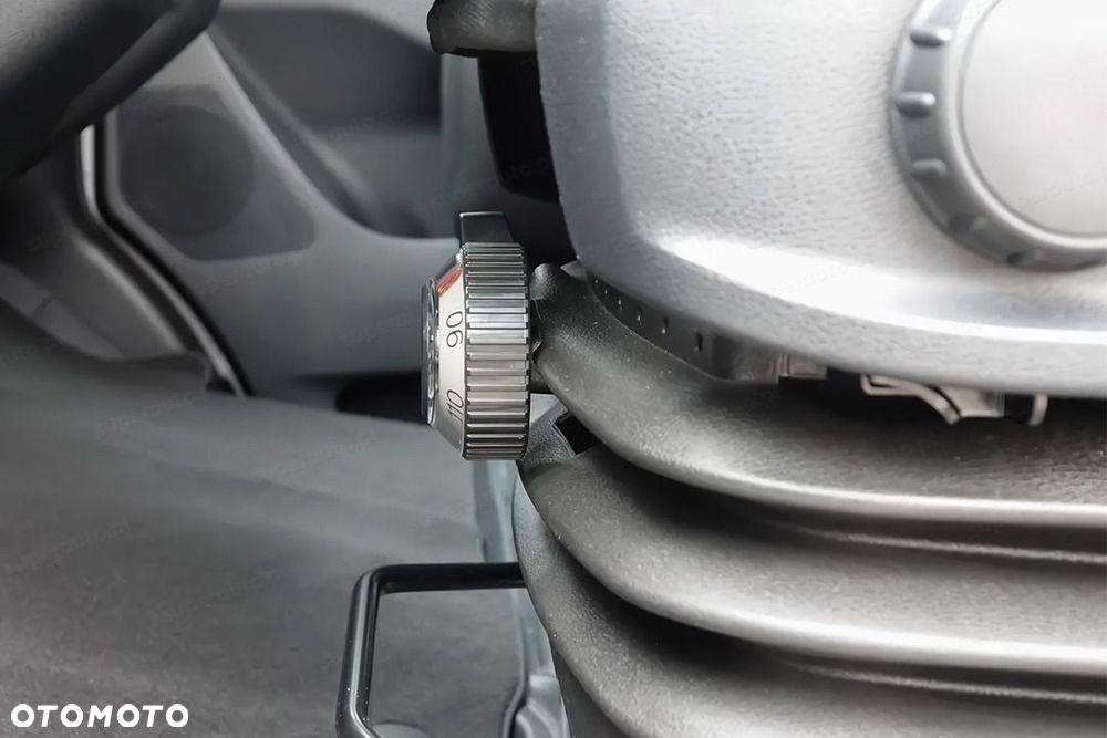Mercedes-Benz Sprinter 317 CDI PRO Długi 9G-Tronic 2.0 170KM - 12
