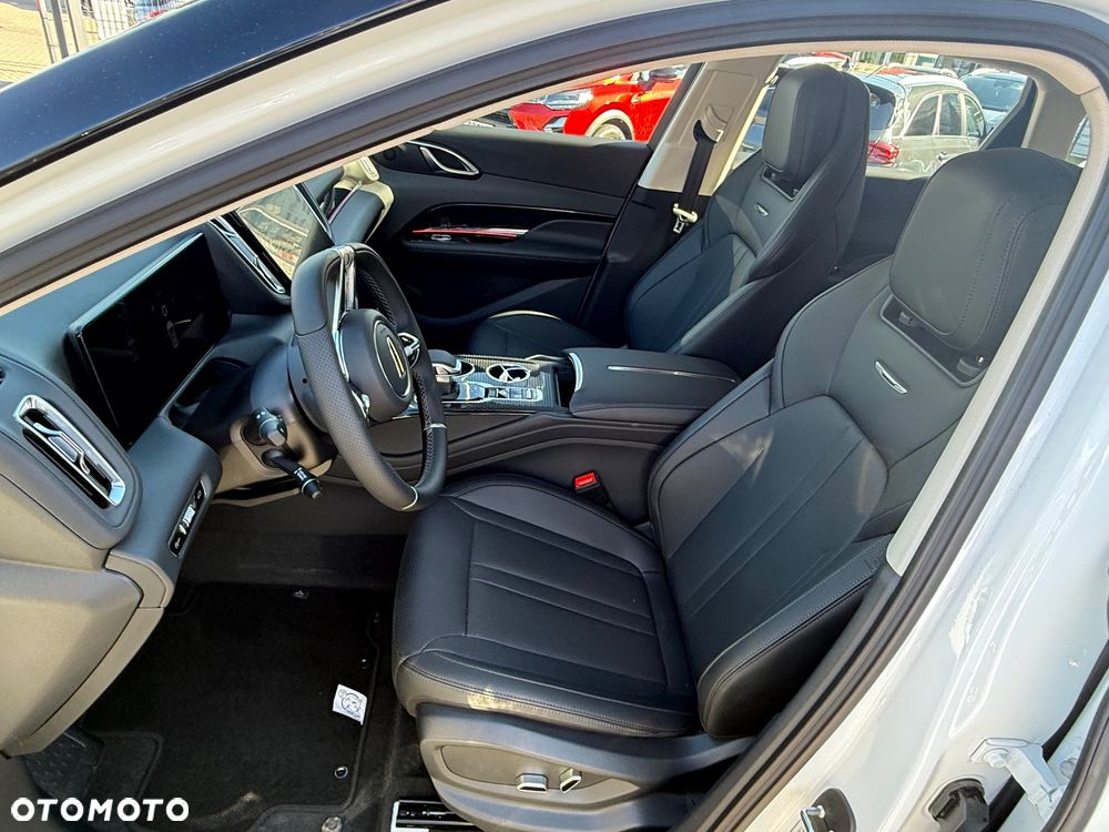 Hongqi HS3 1.5T FWD - 11