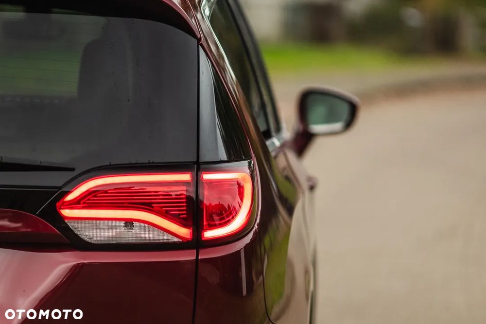 Chrysler Pacifica - 14