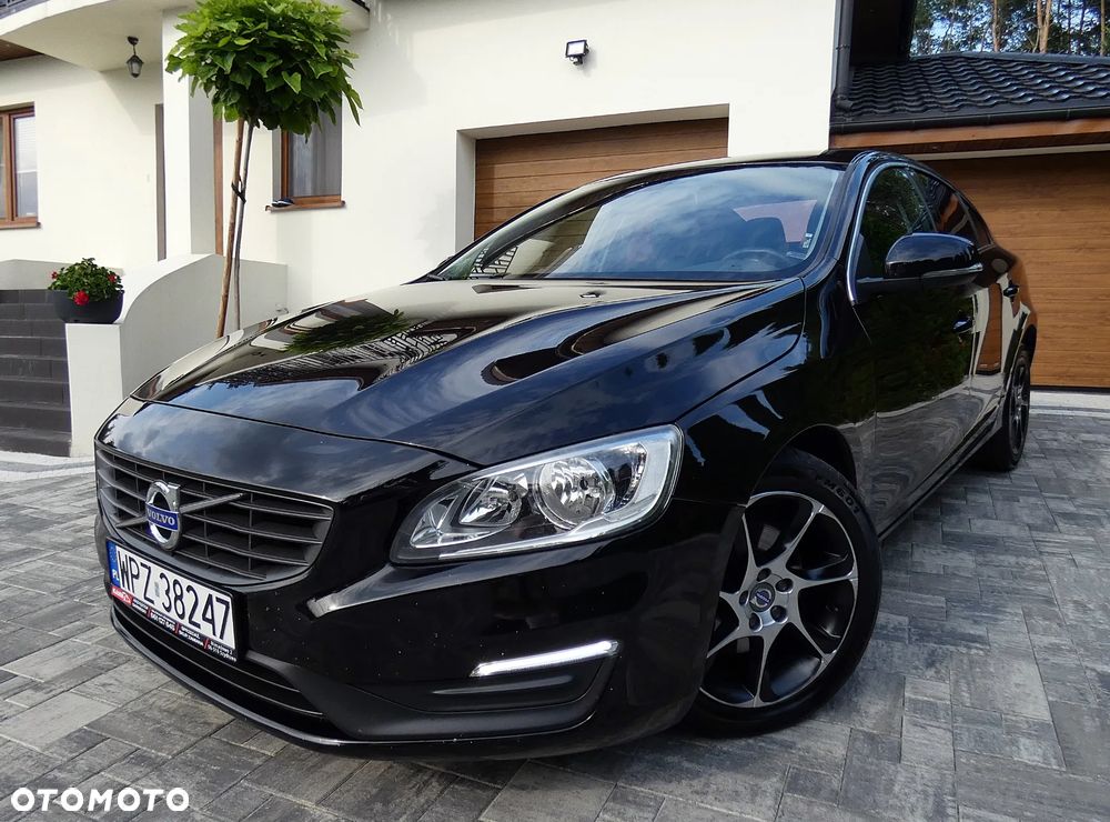 Volvo S60 D4 R-Design Summum - 16